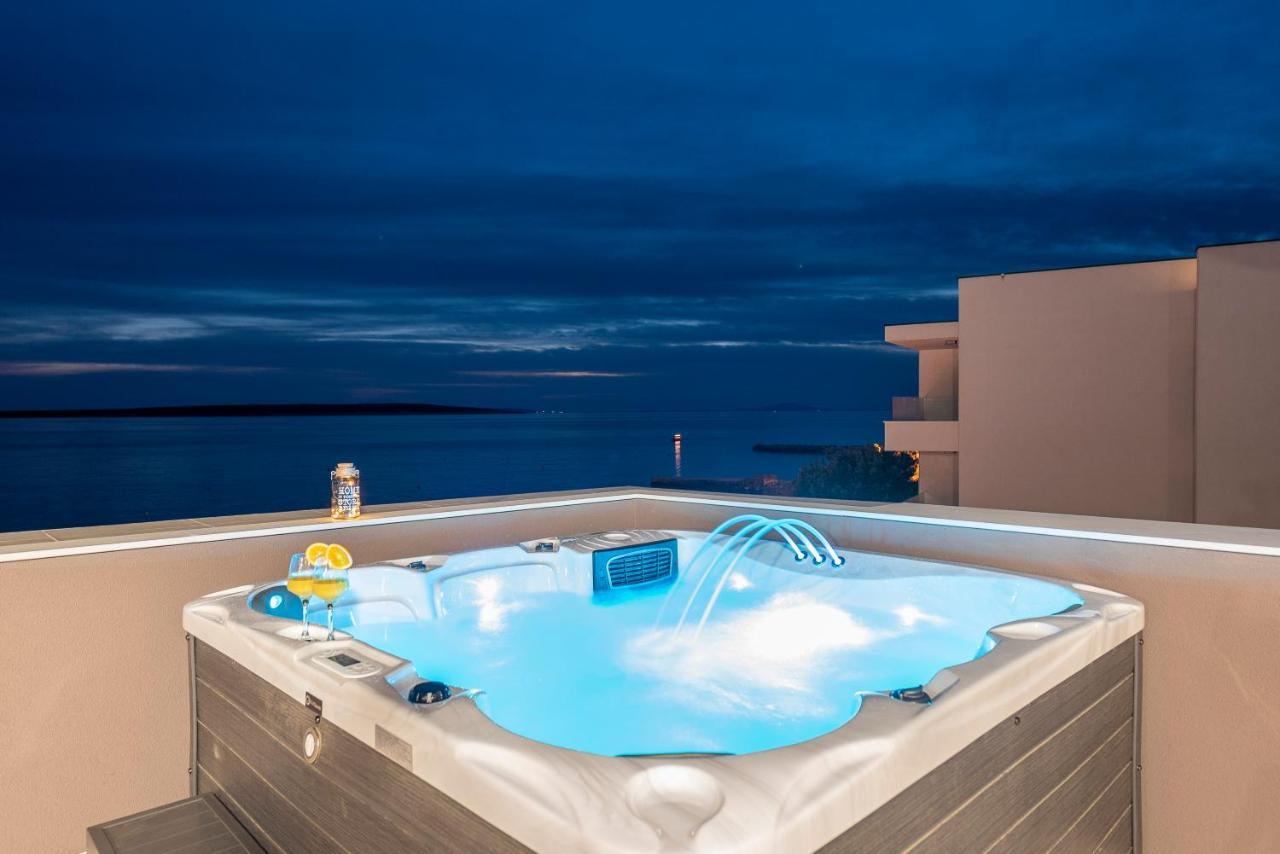 Villa Eni Apartments 1 Mandre Dış mekan fotoğraf