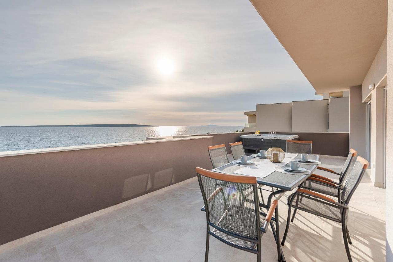 Villa Eni Apartments 1 Mandre Dış mekan fotoğraf